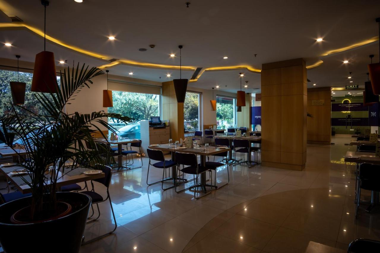 Hotel Mango Grove Chandigarh