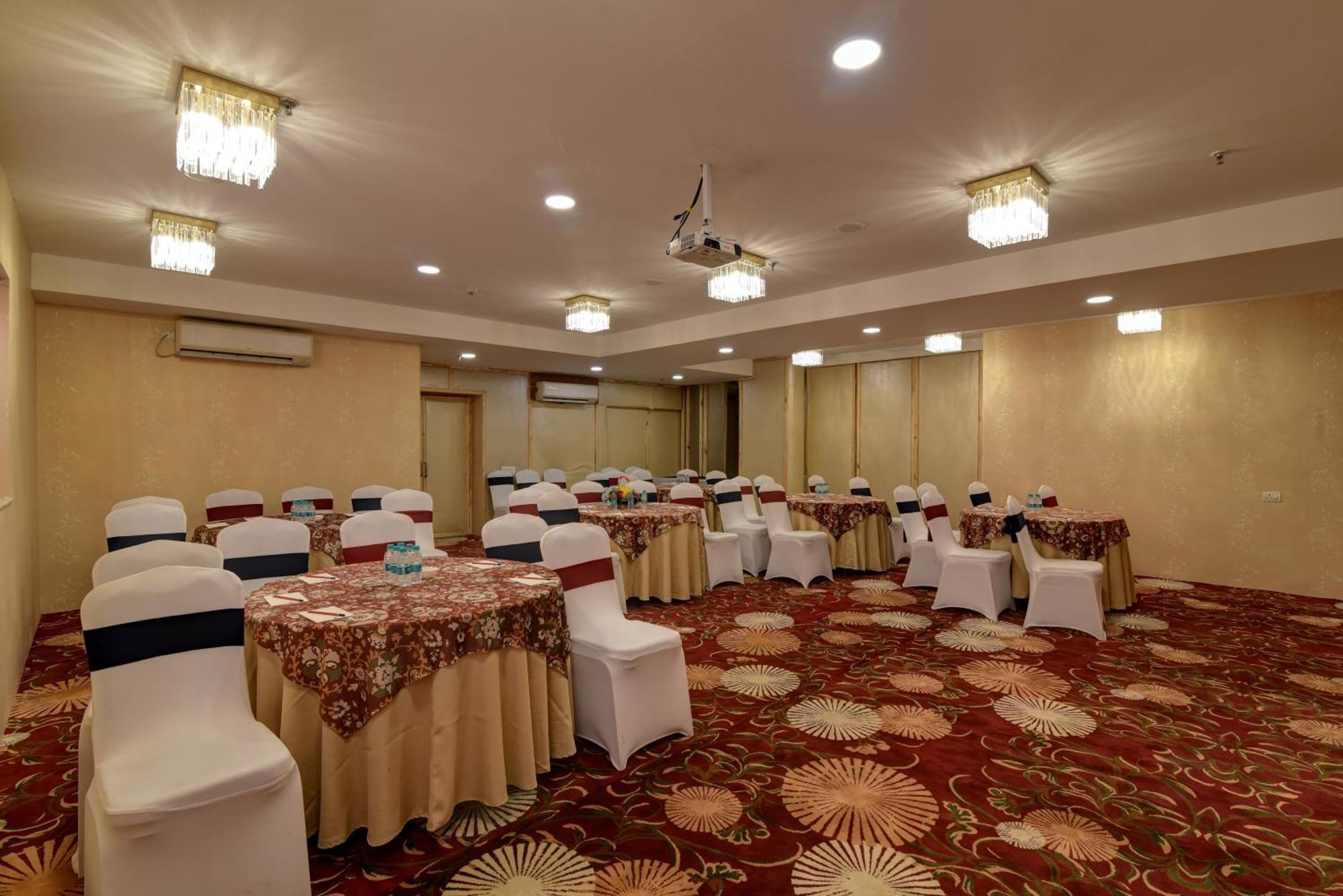 Mango Grove Hotel Chandigarh